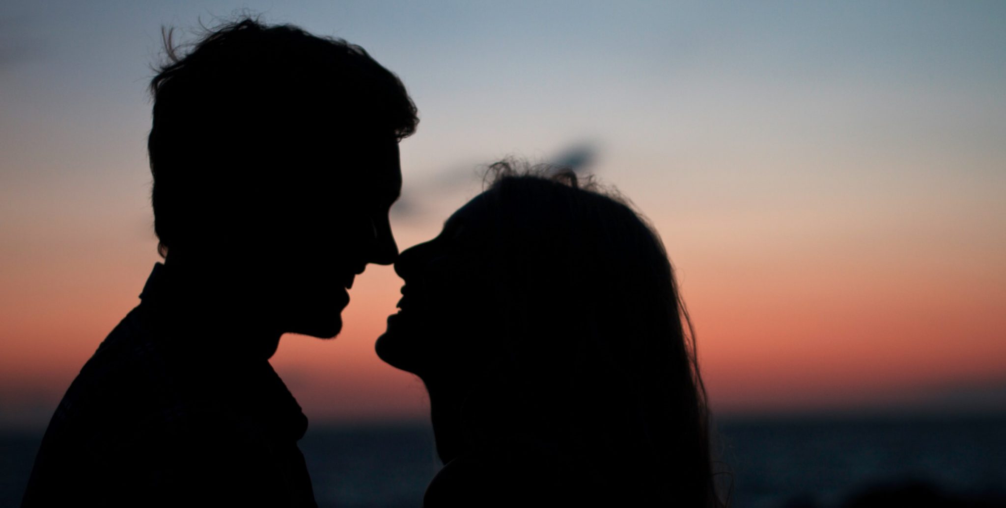 Can HPV be transmitted by kissing?